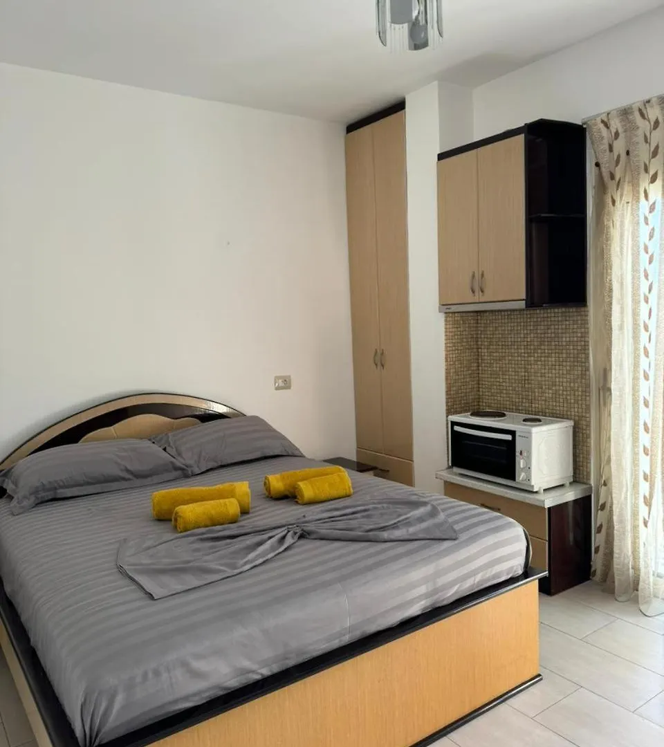 Michal'S Apartment Σαράντα 0*,