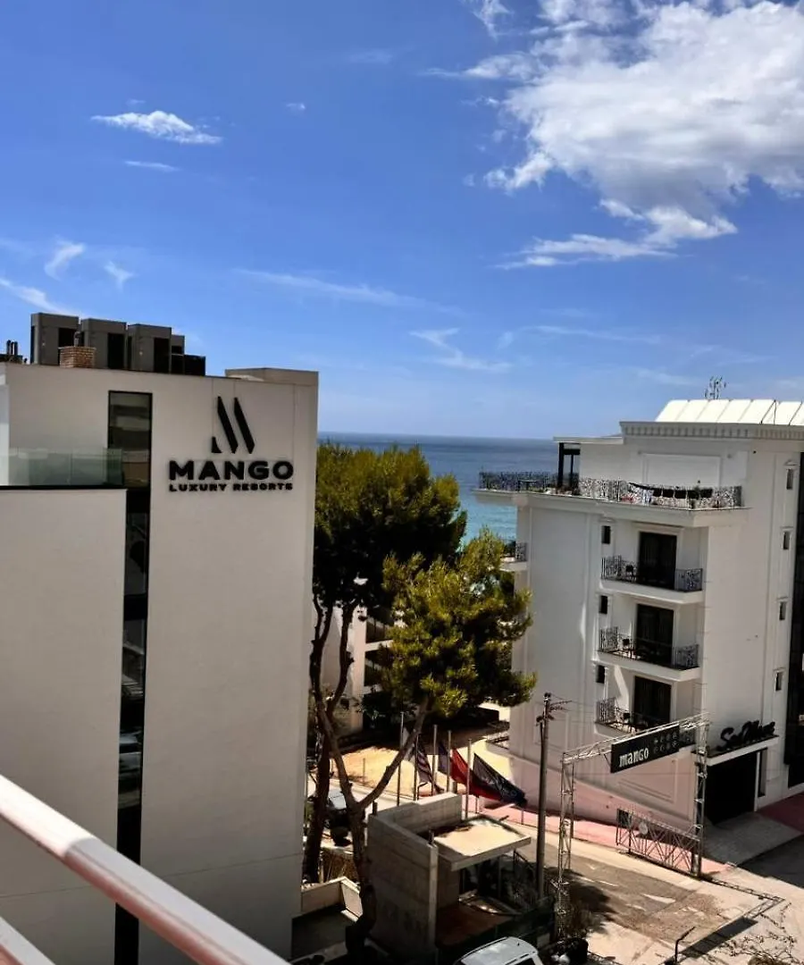 Michal'S Apartment Σαράντα
